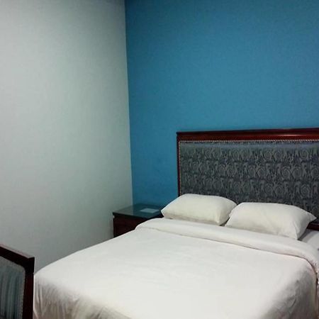 Refaaf Al Azizia Hotel Мека Екстериор снимка
