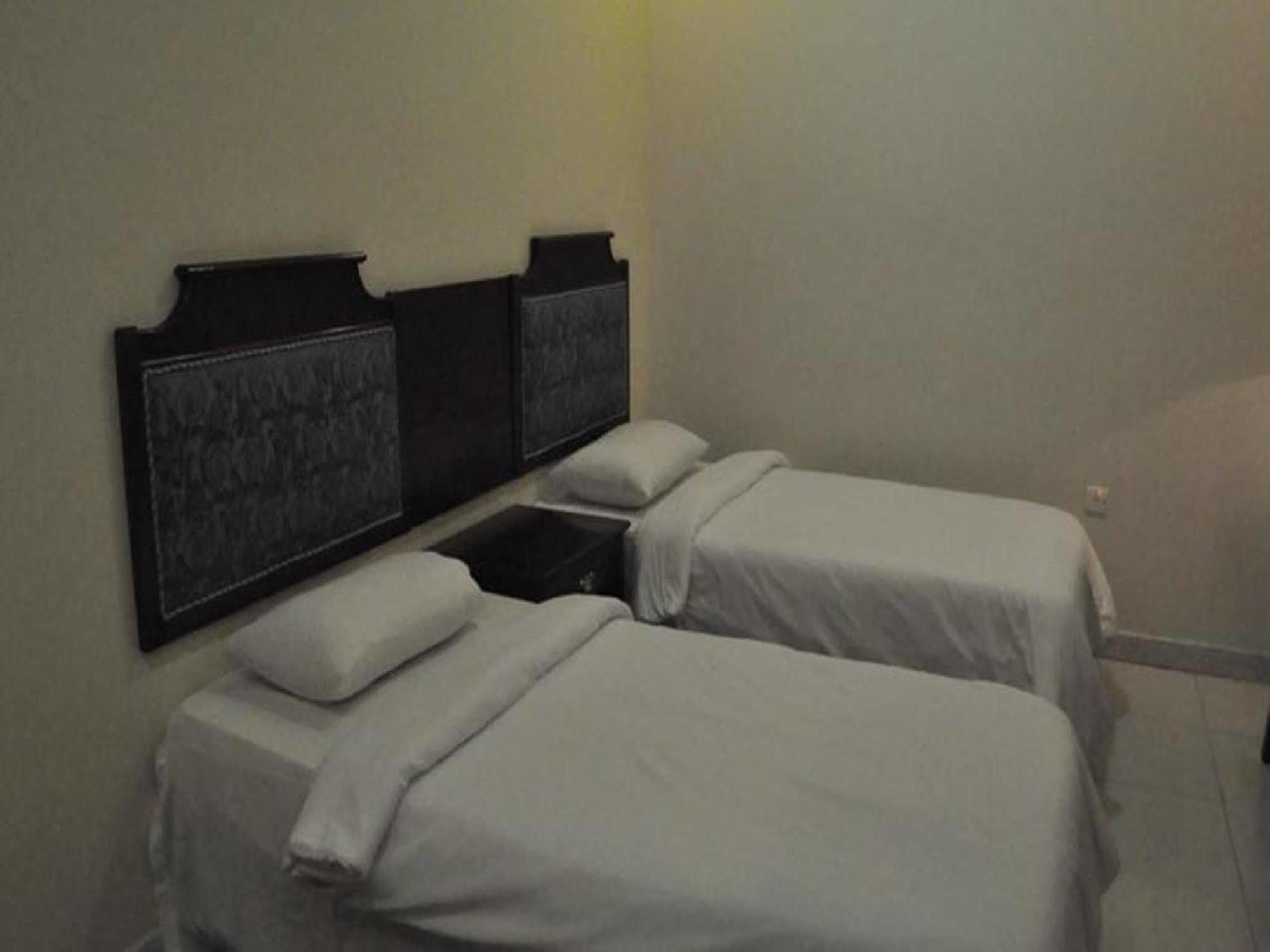 Refaaf Al Azizia Hotel Мека Екстериор снимка
